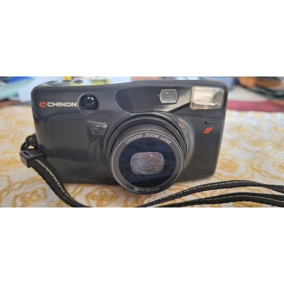 Chinon Pocket Zoom point & shoot 35mm film camera - 38-60mm- works, but... read - Picture 4 of 6